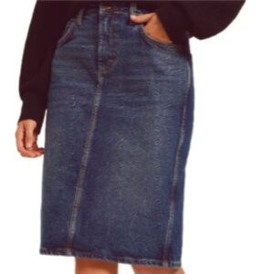 Riders by Lee Straight Denim Skirt 14M Fit 35x28 Blue
